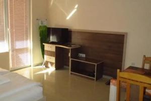 Alex Apartments, Pomorie