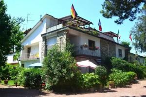 Casa Furrer, Tirrenia