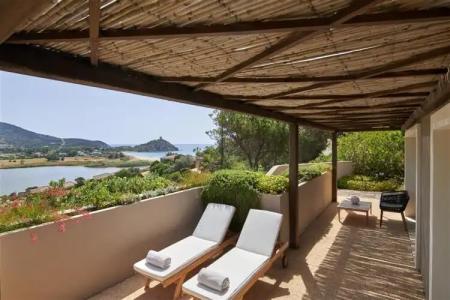 Baia Di Chia Resort Sardinia, Curio Collection By Hilton - 25
