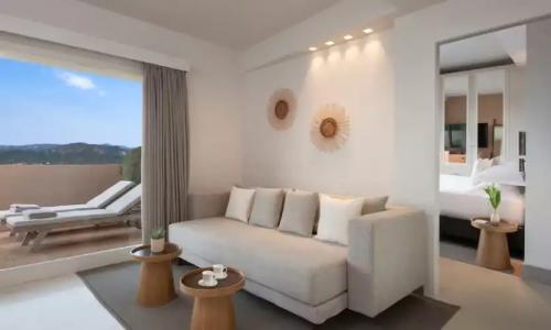 Baia Di Chia Resort Sardinia, Curio Collection By Hilton - 63