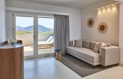 Baia Di Chia Resort Sardinia, Curio Collection By Hilton - 15