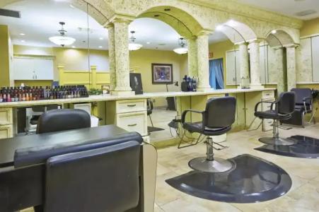 Star Island Resort and Club - Near Disney - 36