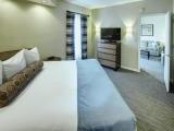 1 Bedroom Suite