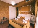 Comfort room with sea view