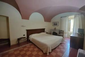 Corte Fiorita Albergo Diffuso Hotel