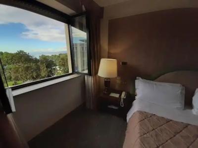 Grand Excelsior - 144