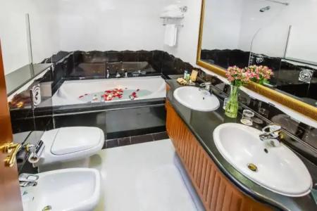 Grand Excelsior - Bur Dubai - 102