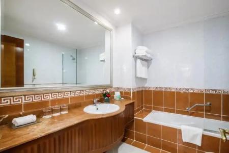 Grand Excelsior - Bur Dubai - 113