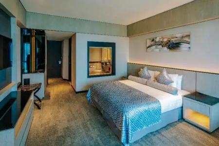 The Pacific Sutera - 98