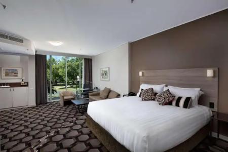 Rydges Canberra - 40