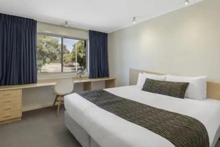 Ramada Encore Belconnen Canberra - 33