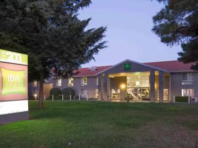 ibis Styles Canberra