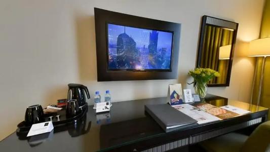Millennium Central Doha - 35