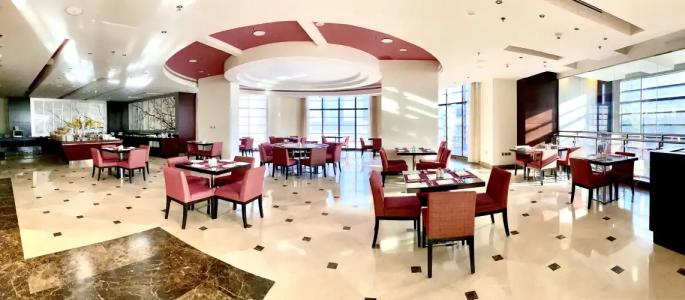 Millennium Central Doha - 4