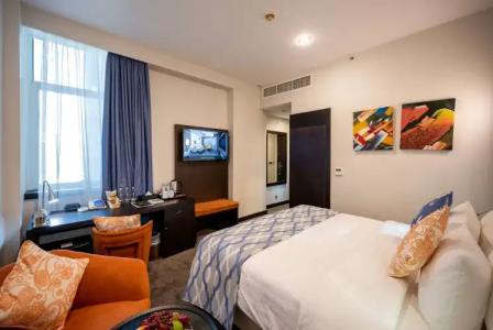 Ramada Encore Doha by Wyndham - 3