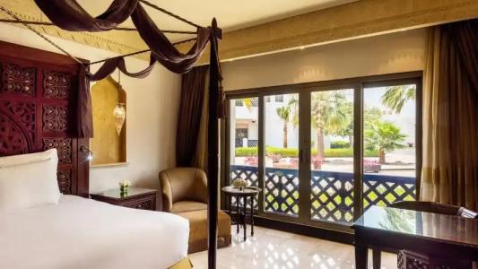 Sharq Village & Spa, a Ritz-Carlton - 46