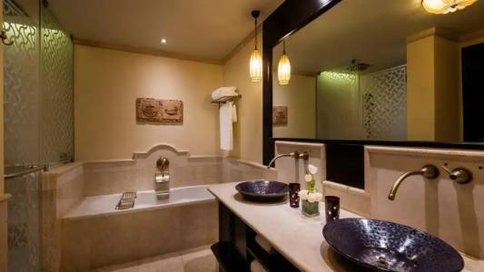 Sharq Village & Spa, a Ritz-Carlton - 37