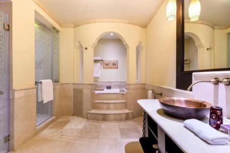 Sharq Village & Spa, a Ritz-Carlton - 44