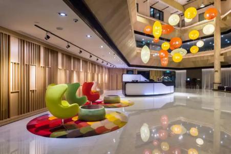 Furama City Centre - 24