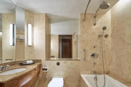 Sheraton Towers Singapore - 39