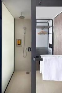 Travelodge Harbourfront Singapore - 41