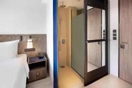 Travelodge Harbourfront Singapore - 42