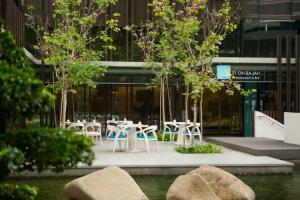 Days Hotel by Wyndham Singapore at Zhongshan Park, Singapore