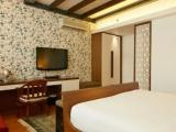 Puteri Double room