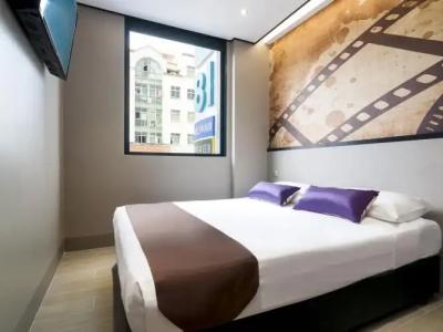 81 Premier Hollywood - 23