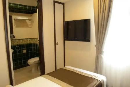 The Inn at Temple Street - 10