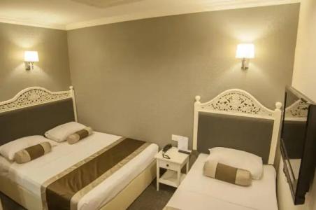 The Inn at Temple Street - 2