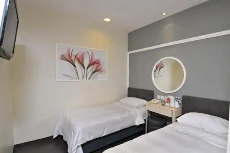 Value Balestier - 30