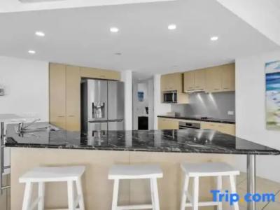 Rolling Surf Resort - 197