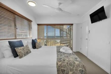 Rolling Surf Resort - 223