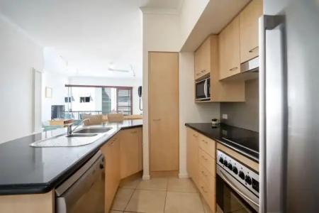 Rolling Surf Resort - 150