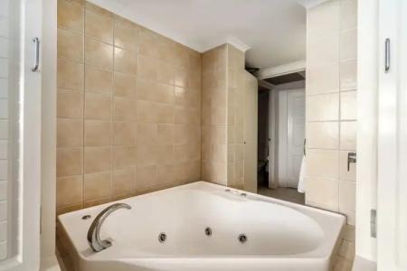 Rolling Surf Resort - 177