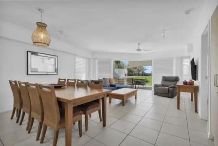 Rolling Surf Resort - 76