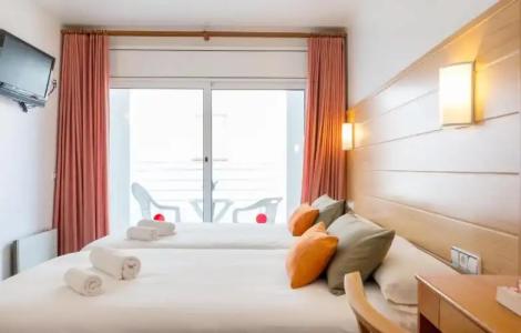 & Diving Les Illes - 47