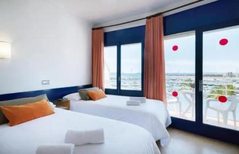 & Diving Les Illes - 34