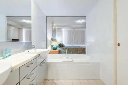 Aspect Caloundra - 240