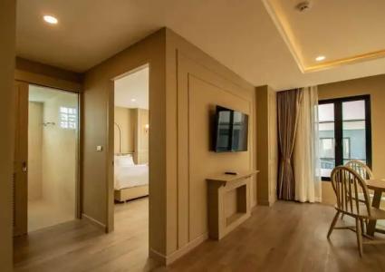 Eurana Boutique - 139