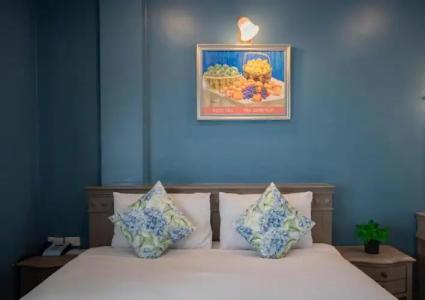 Eurana Boutique - 195