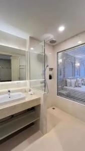 Eurana Boutique - 99