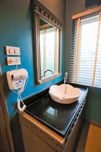 Eurana Boutique - 55