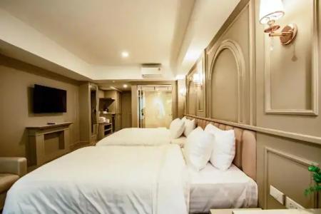 Eurana Boutique - 125