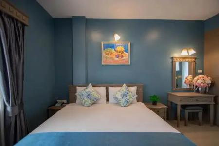 Eurana Boutique - 219