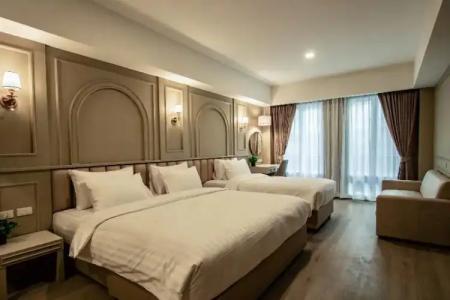 Eurana Boutique - 121