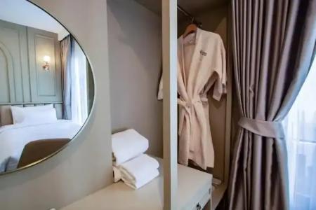 Eurana Boutique - 171