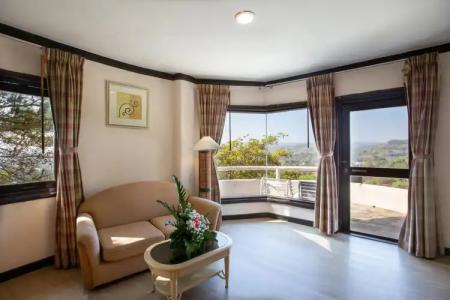 Imperial Phukaew Hill Resort - 6