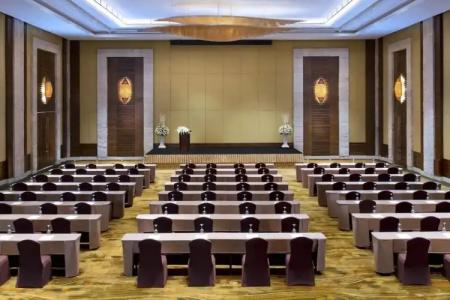 Sheraton Hua Hin Resort & Spa - 12